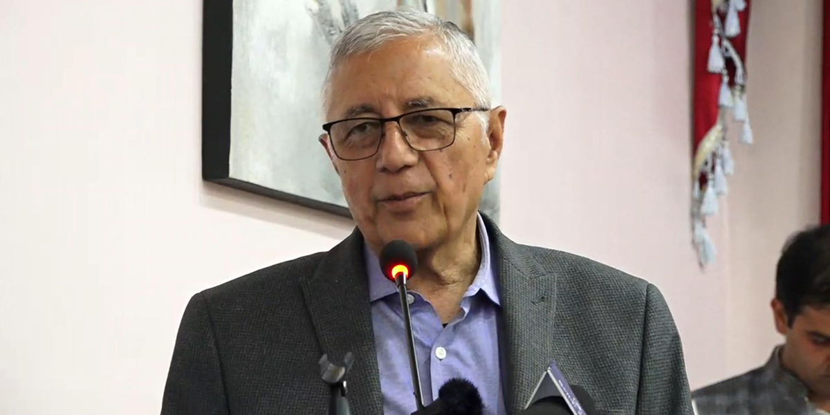 ‘वर्तमान सरकार ढल्दैन तर सरकार चैँ सरकार जस्तो भएर चल्नुपर्छ’ कोईराला