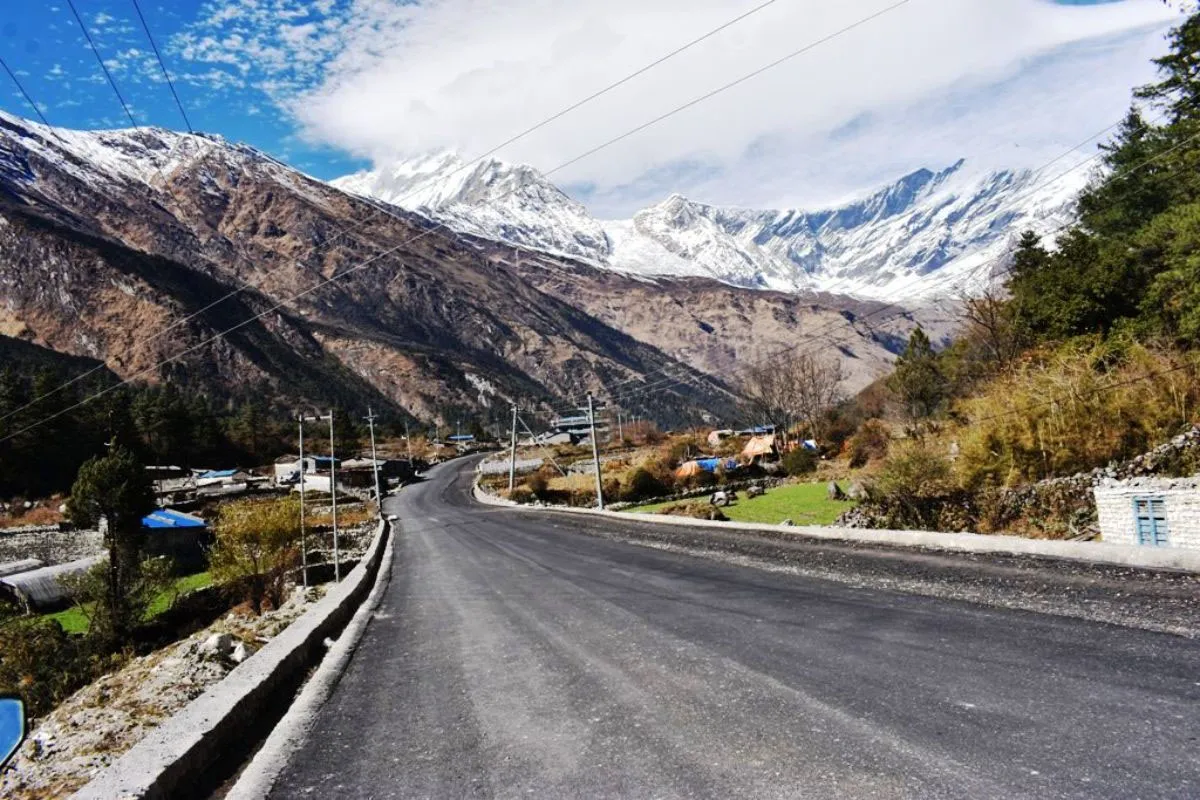 तातोपानी र रसुवागढी नाका सञ्चालनमा आएपछि कोरला नाकाको कारोबार घट्यो